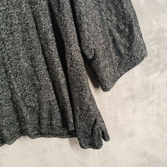 ANNABELLE Women Oversized Sweater Size SMALL(4-6) Pullover Black Gray Knit Rayon - Picture 10 of 10